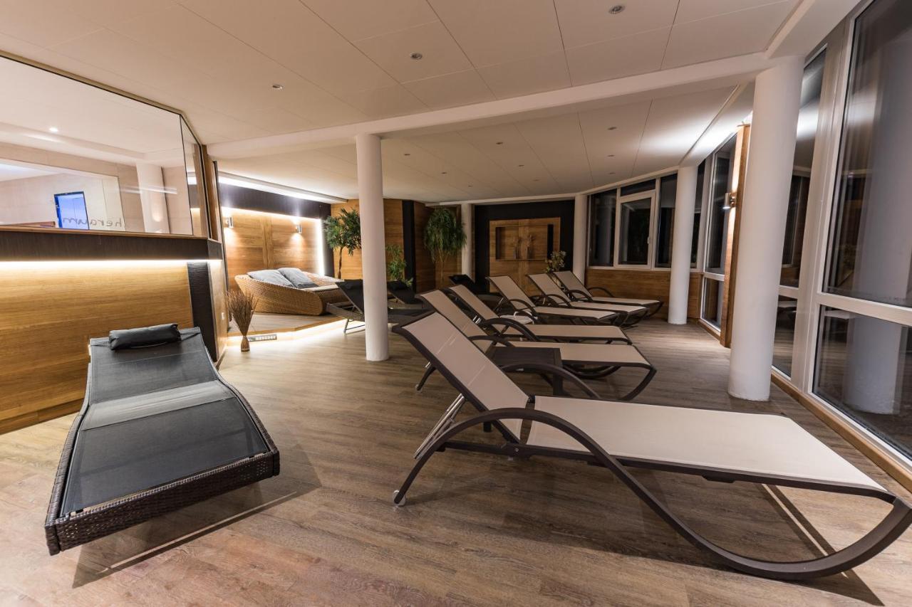 Haffhus - Hotel & Spa Ueckermunde Bagian luar foto